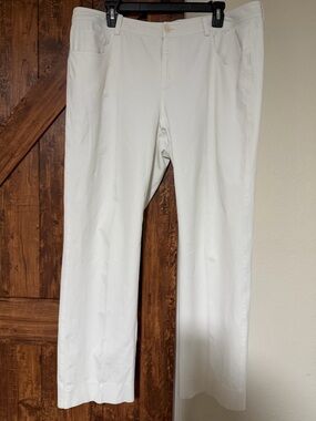 Ralph Lauren Women White 5 Pocket Pants. Size 16W